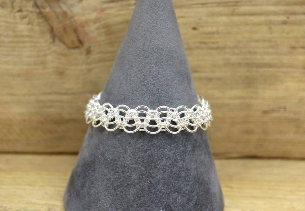 Super Sonic Waves jewellery making kit