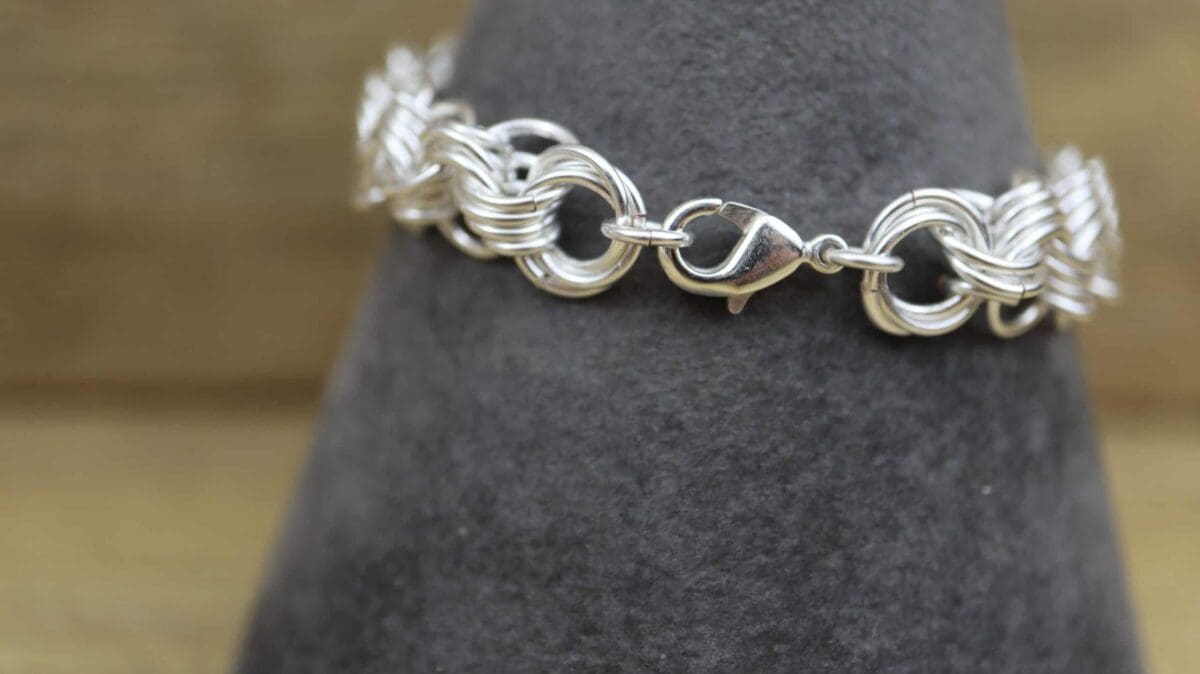 Super Sonic Waves jewellery making kit
