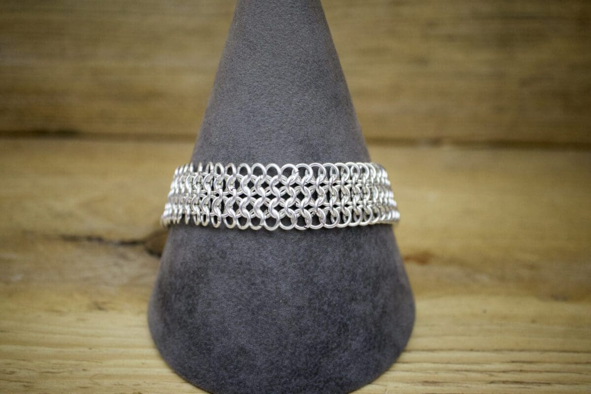 European 4 in 1 Chain Maille kit - Image 2