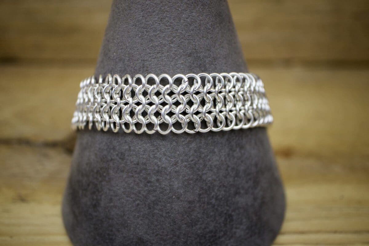 European 4 in 1 Chain Maille kit - Image 3