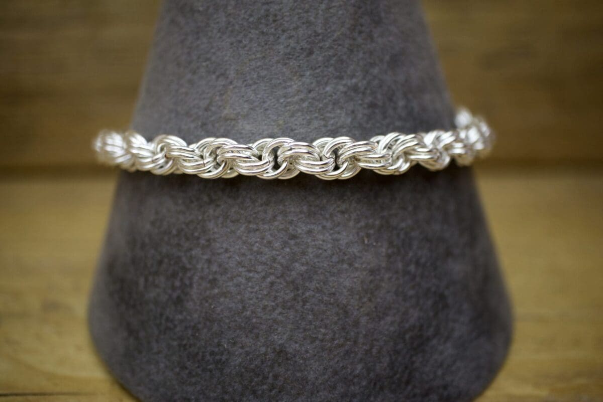 Double Spiral Chain Maille Kit - Image 4