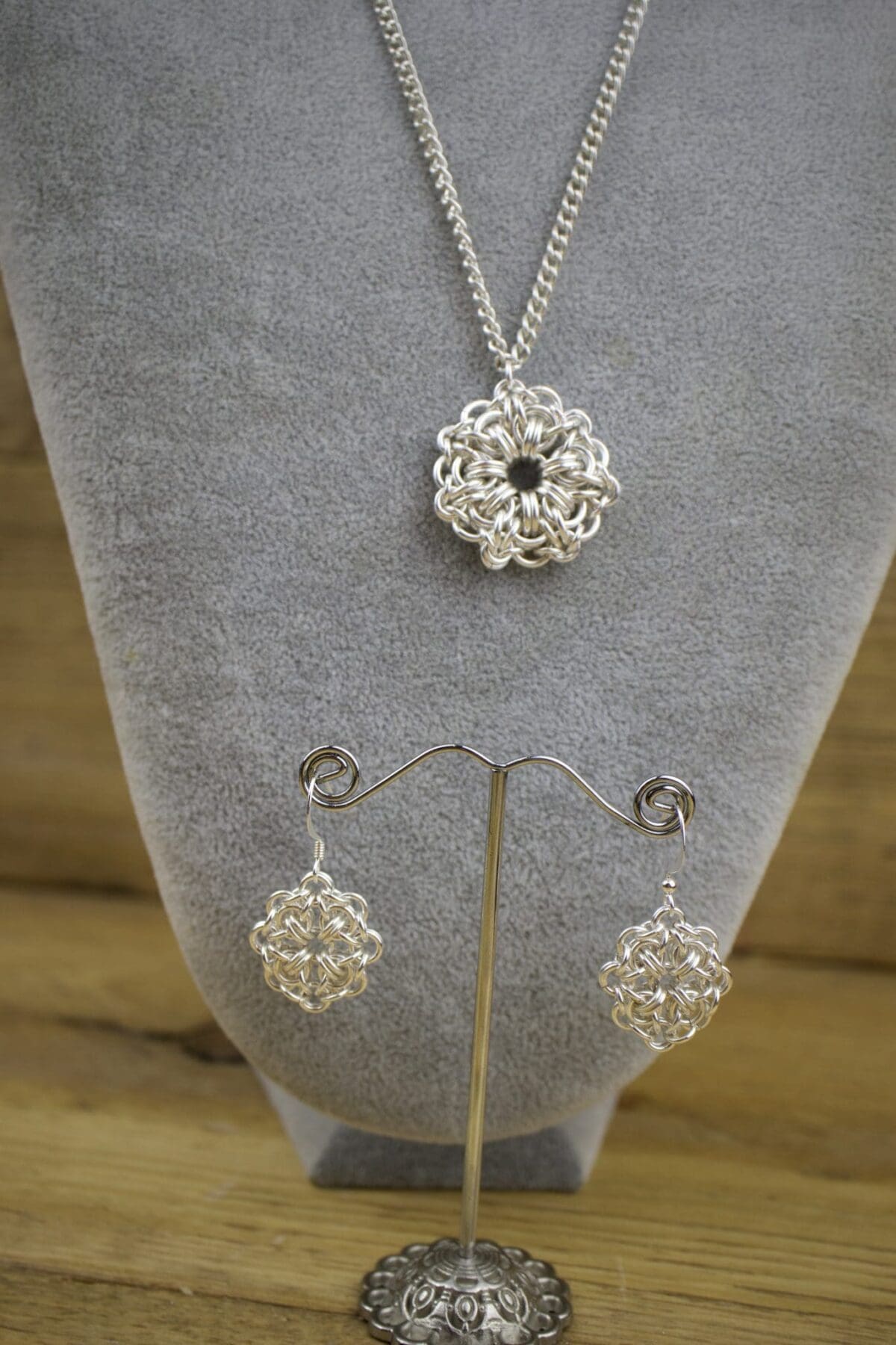Solstice Chain Maille Kit - Image 3