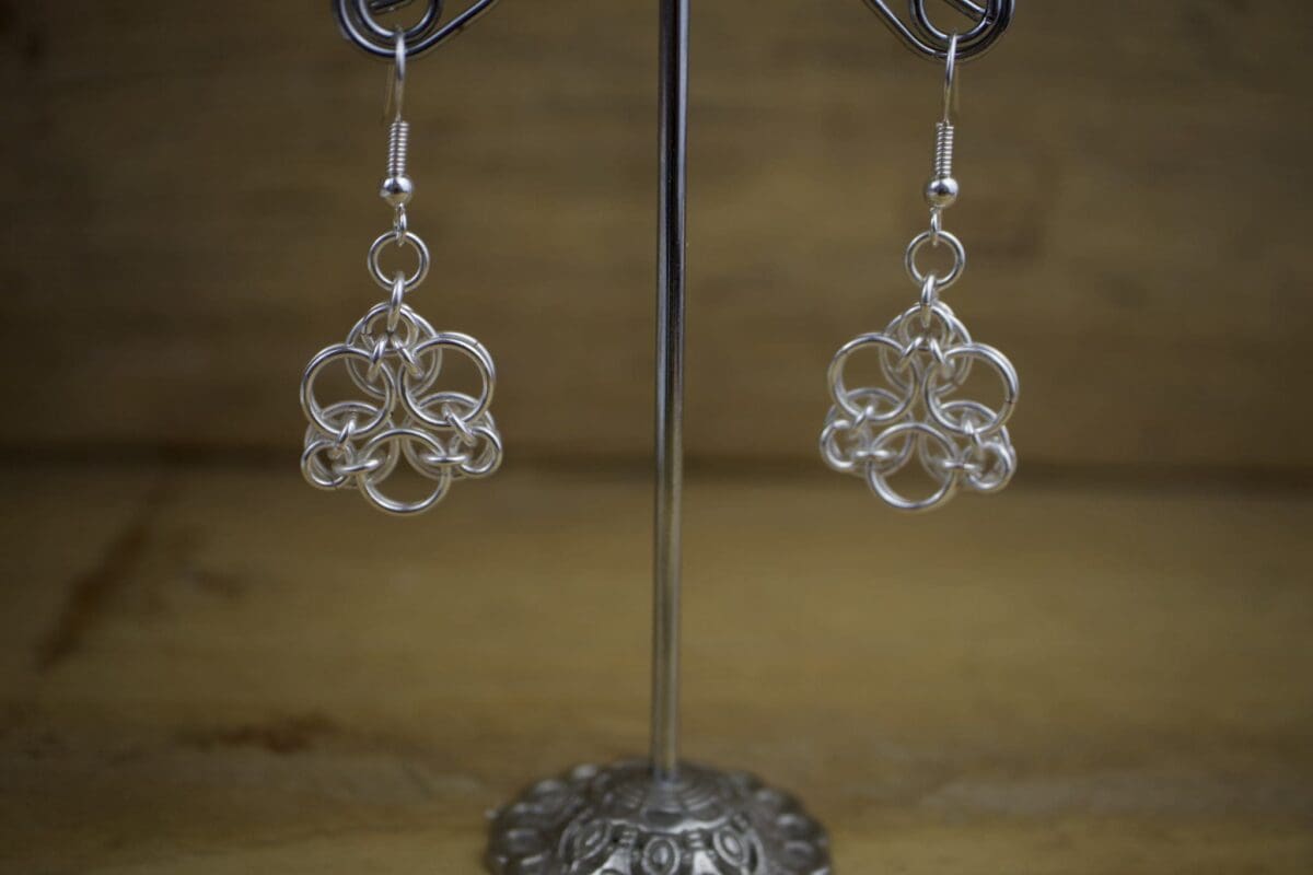 Acute Mandala Chain Maille  Pendant and Ear ring Kit - Image 4