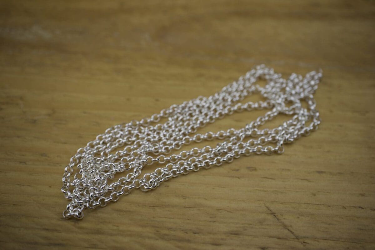 Silver plated roll 3x1mm chain 2 metres